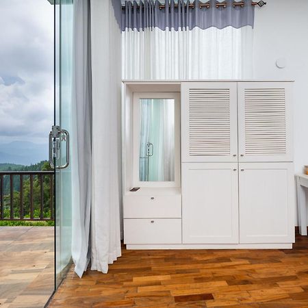Villa Vajrapani Канди Экстерьер фото